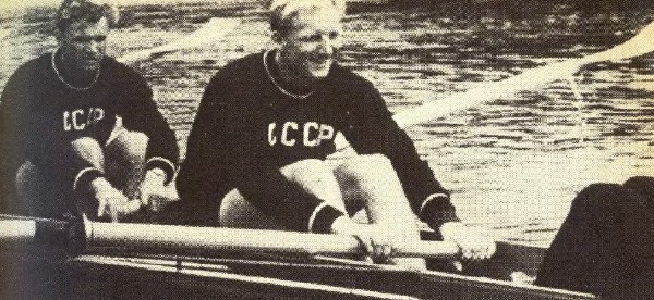 Yevgeni Samsonov, Vladimir Kryukov in 1952